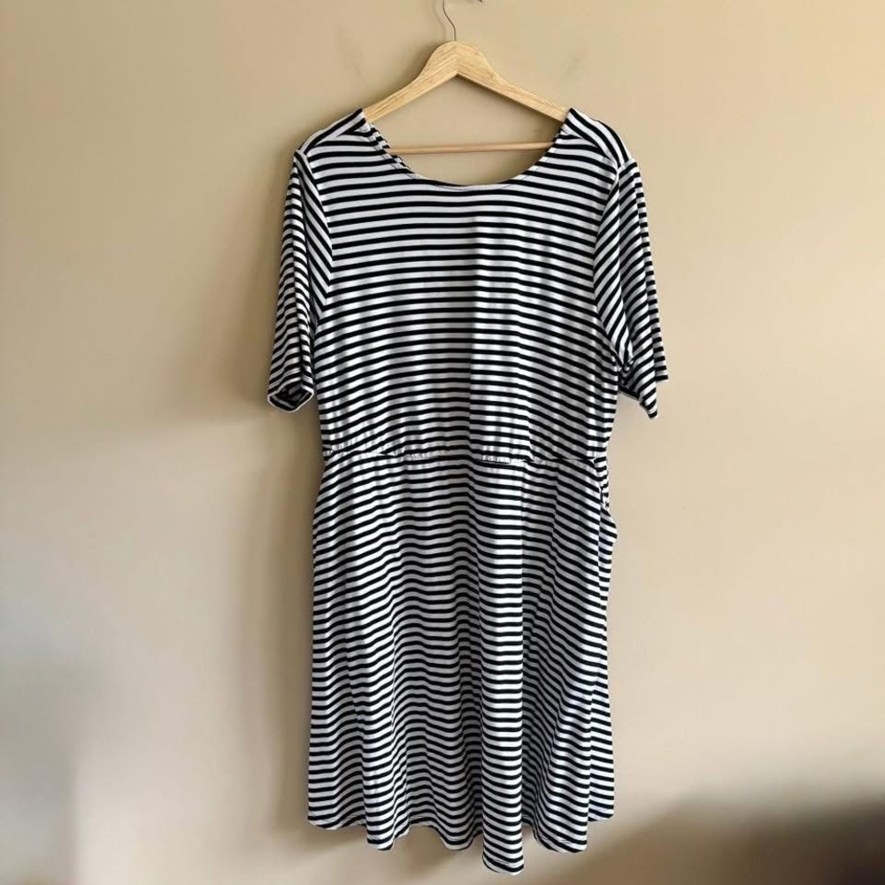 Torrid Black and White Striped Midi Dress, Size 2X